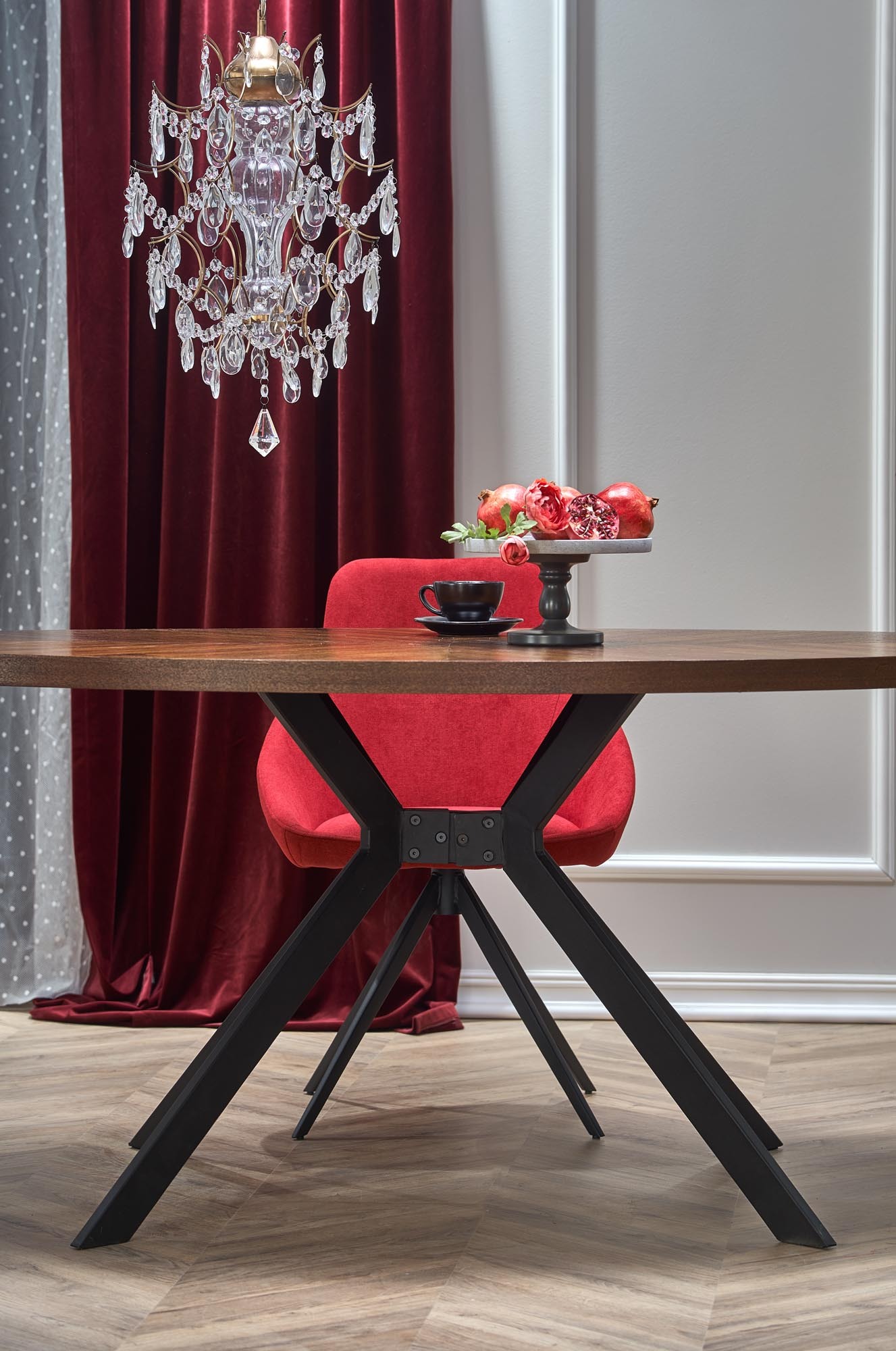 Table Houston Veritas