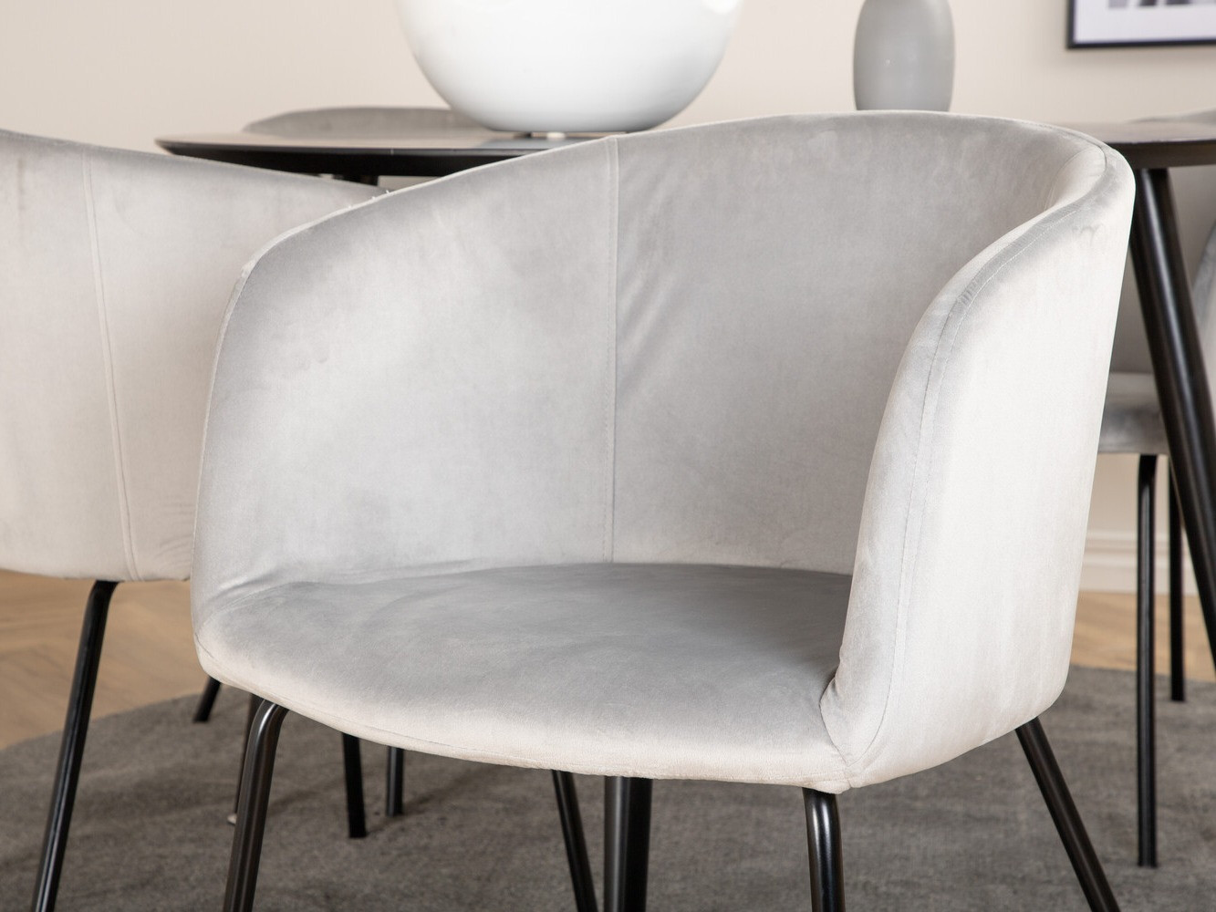Salle à manger complète Dallas 2539 (Gris clair + Noir)