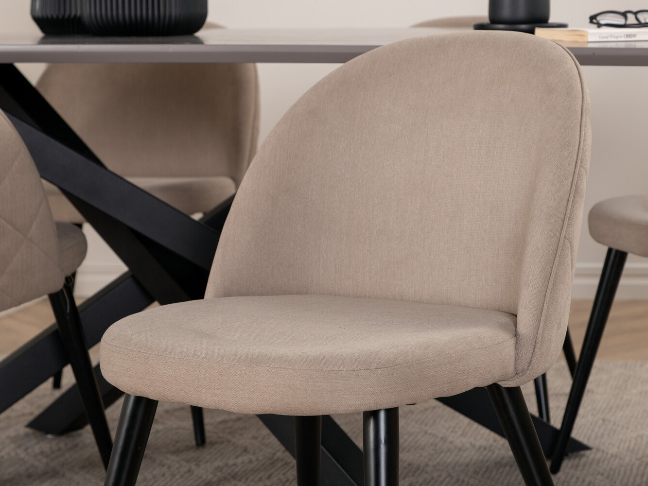 Salle à manger complète Dallas 3035 (Beige + Noir)