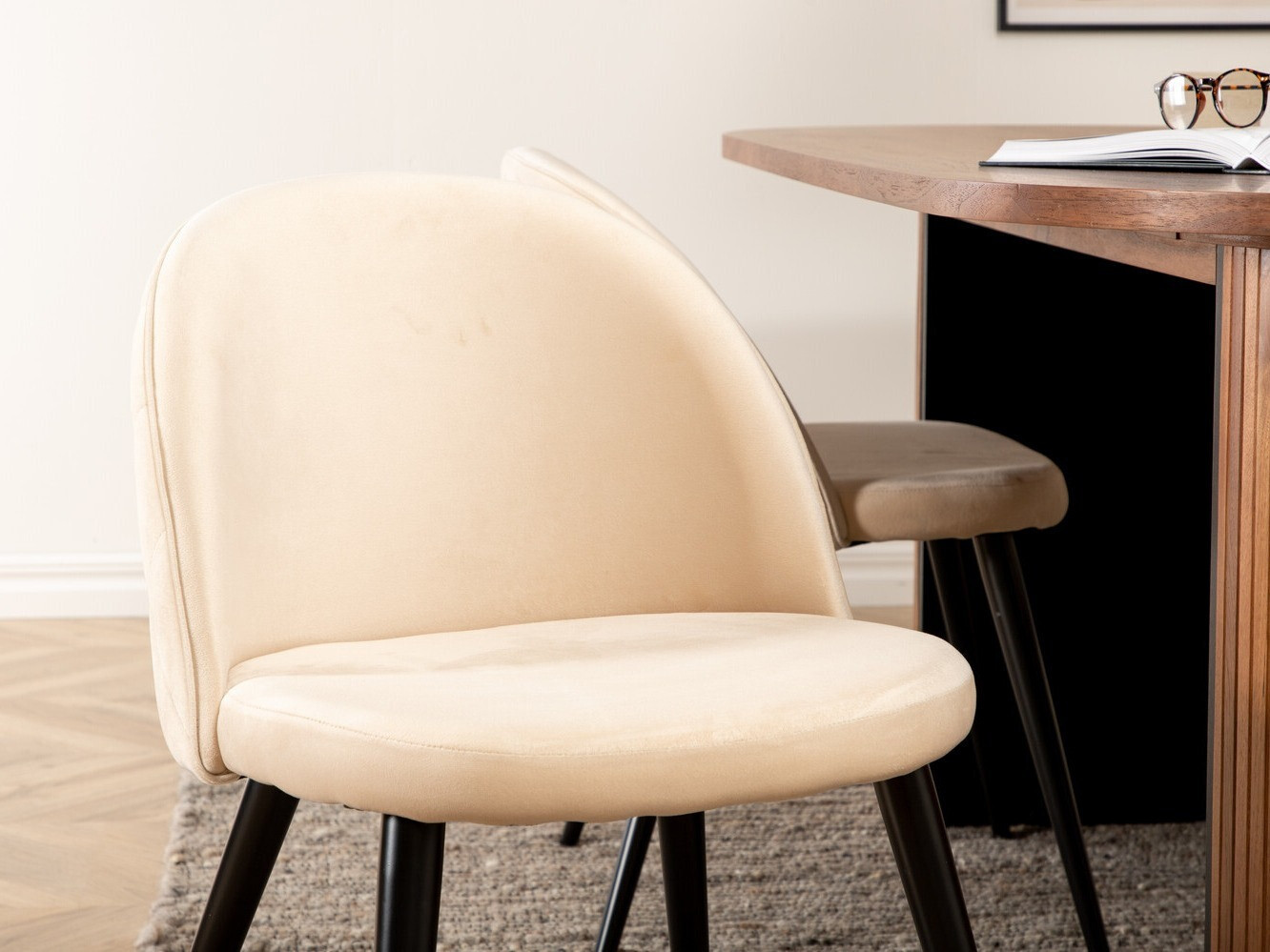 Salle à manger complète Dallas 2764 (Crème + Noir)