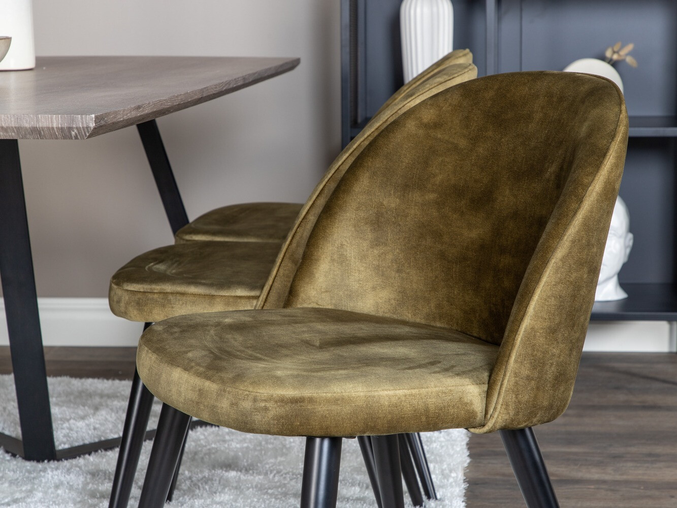 Salle à manger complète Dallas 340 (Vert poussiéreux + Noir)