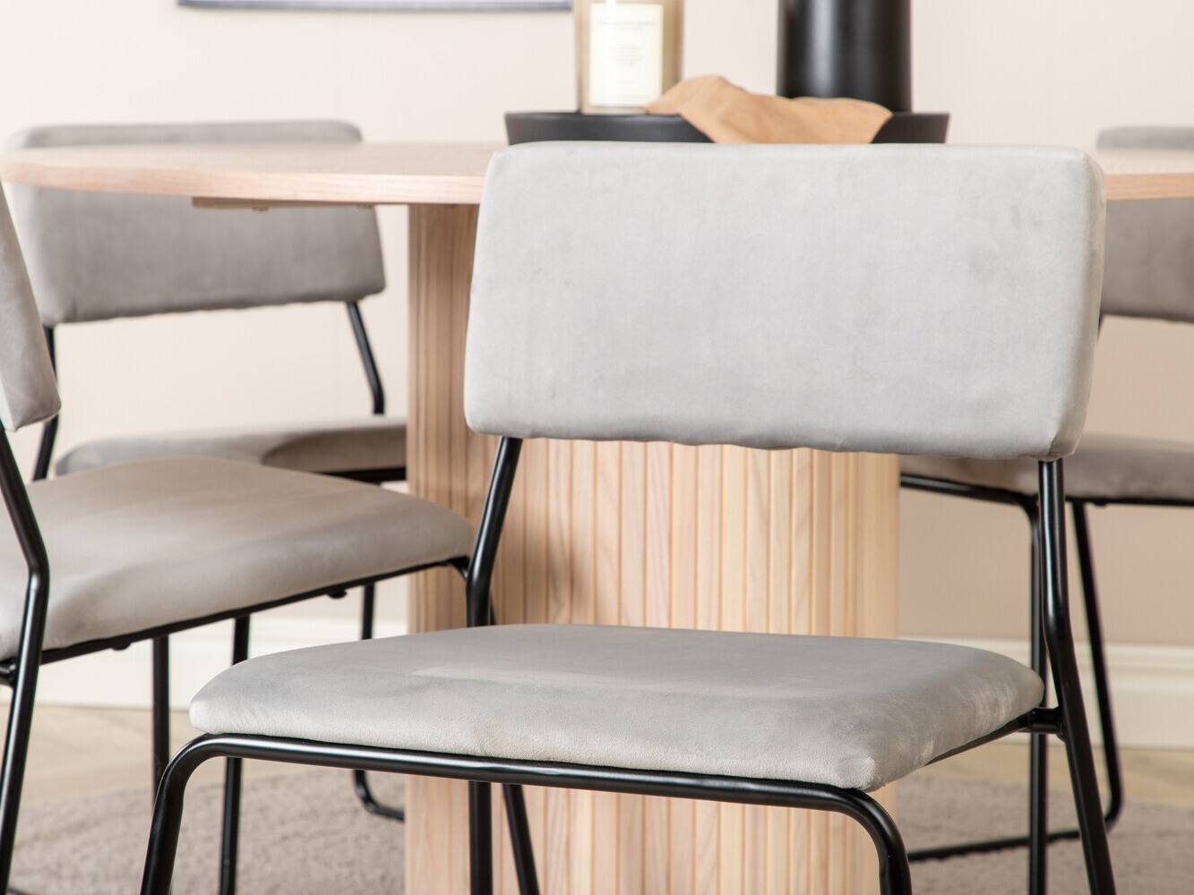 Salle à manger complète Dallas 2566 (Gris clair + Noir)