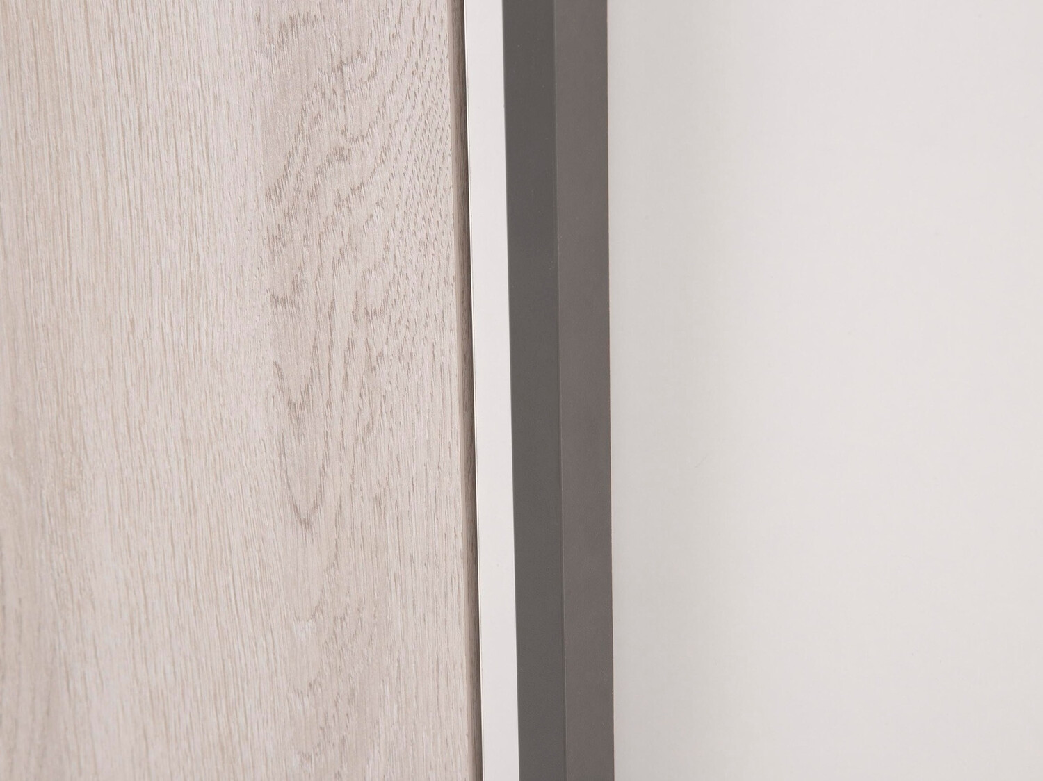 Armoire Ferlore 101