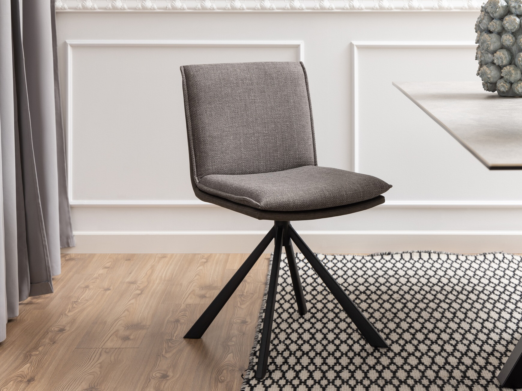 Chaise Norsica 680 (Gris clair + Anthracite + Noir)