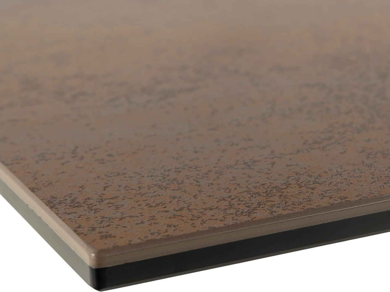 Table Norsica 394 (Marron + Noir)