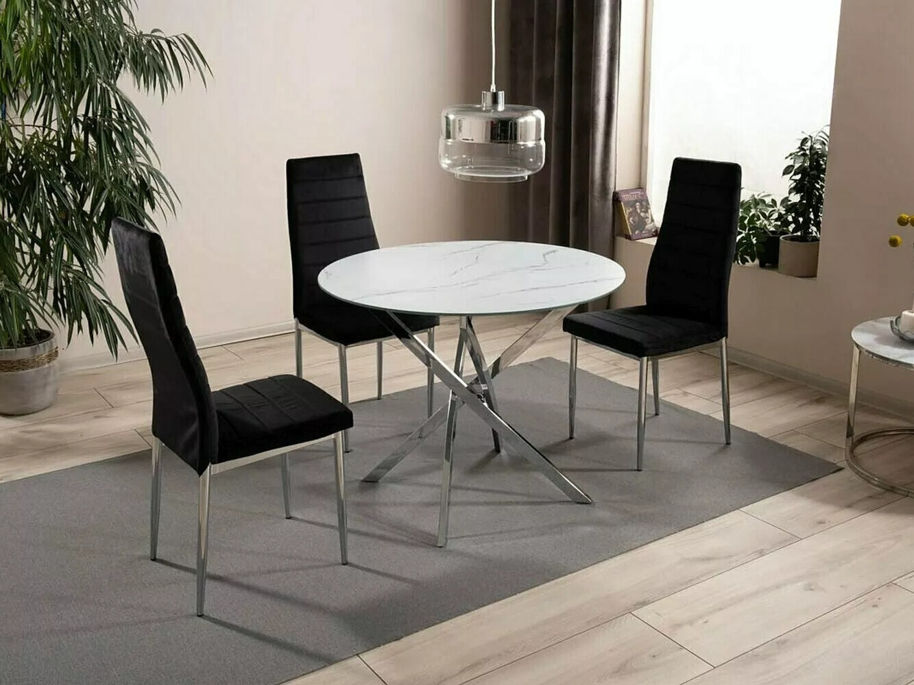 Table Detroit 372