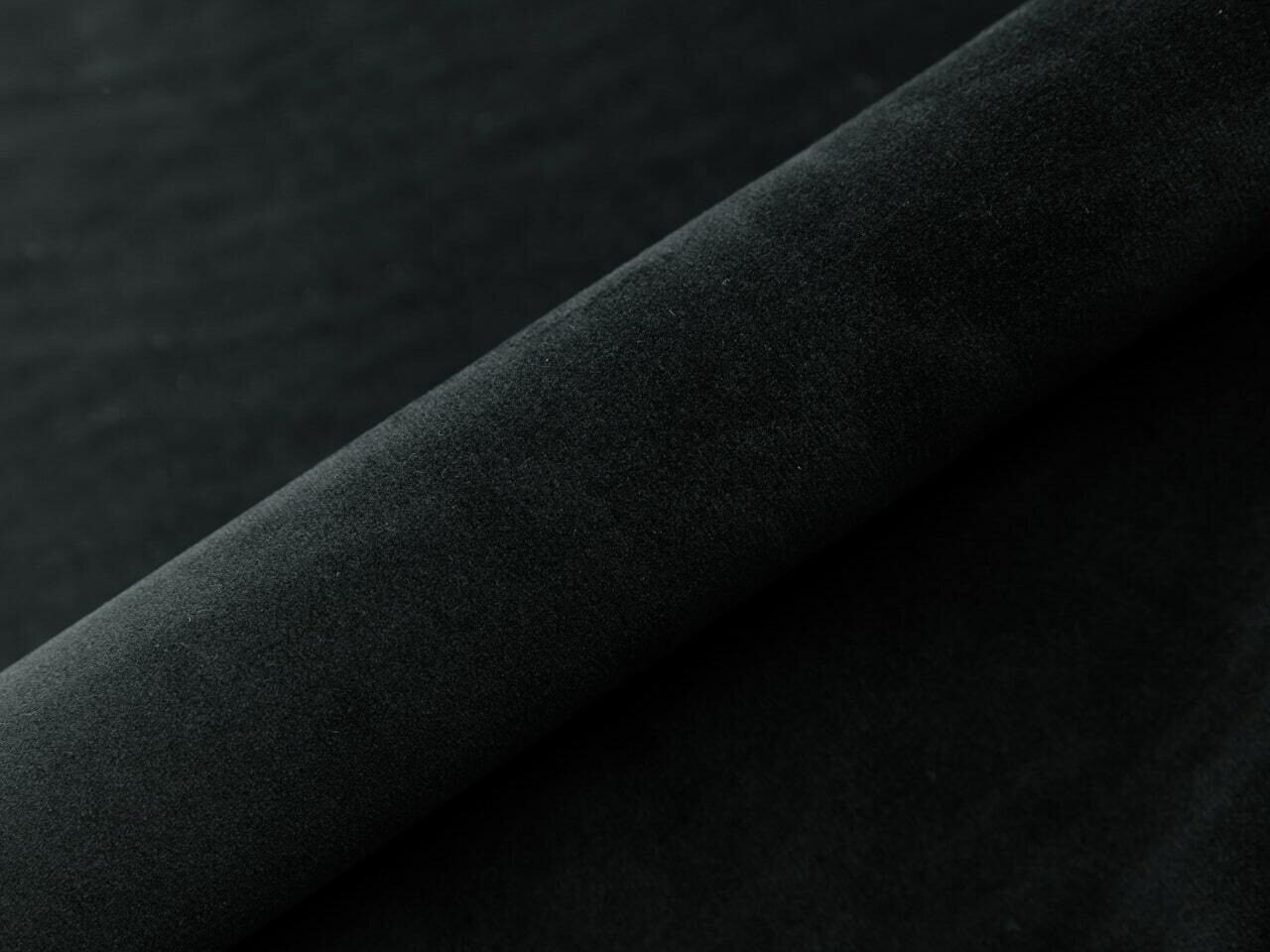 Lit Martinez 103 (Magic Velvet 2219)