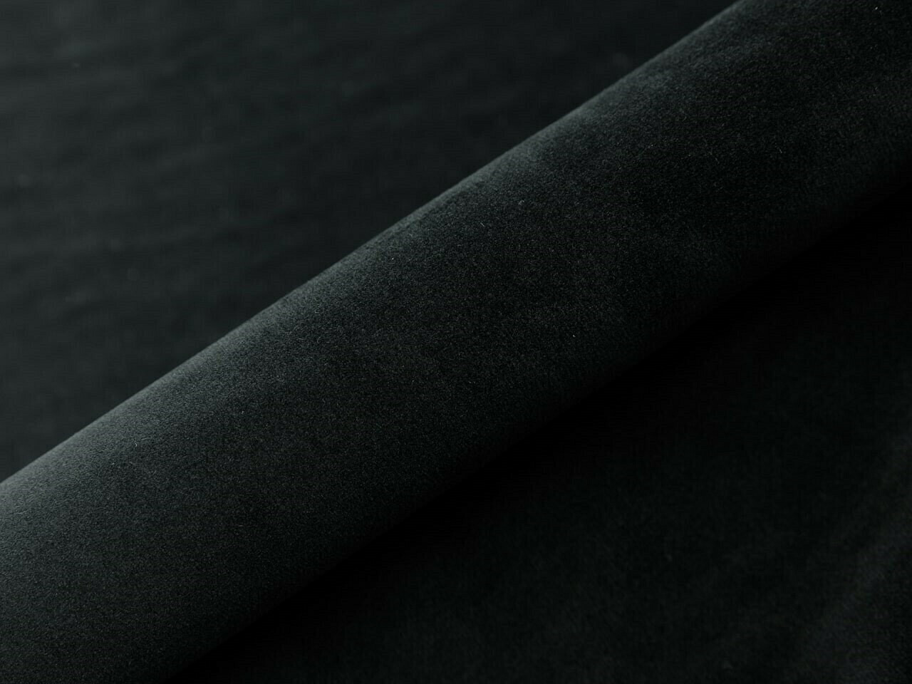Lit Martinez 112 (Magic Velvet 2219)