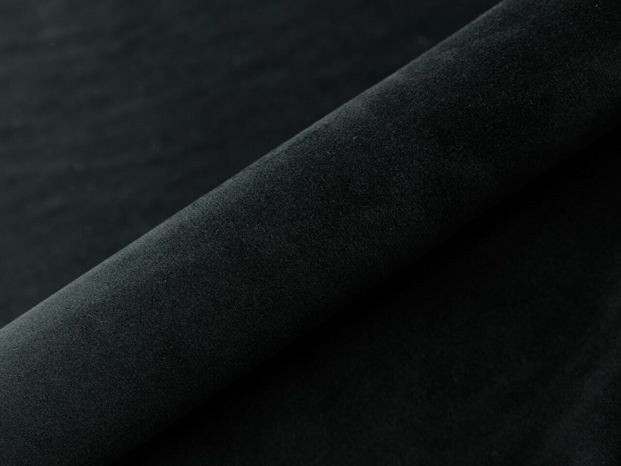 Lit boxspring Martinez 114 (Magic Velvet 2219)