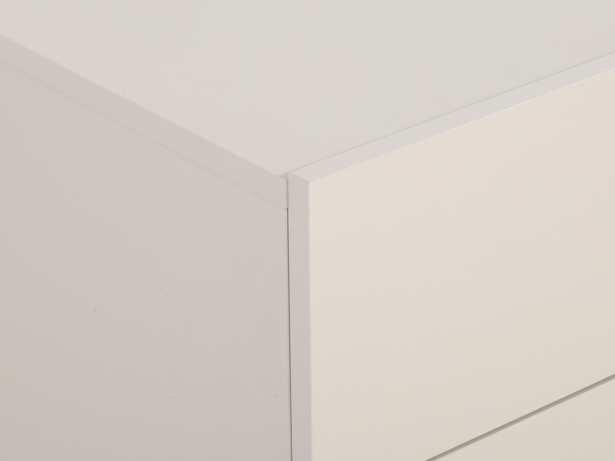 Commode Mavdori 101