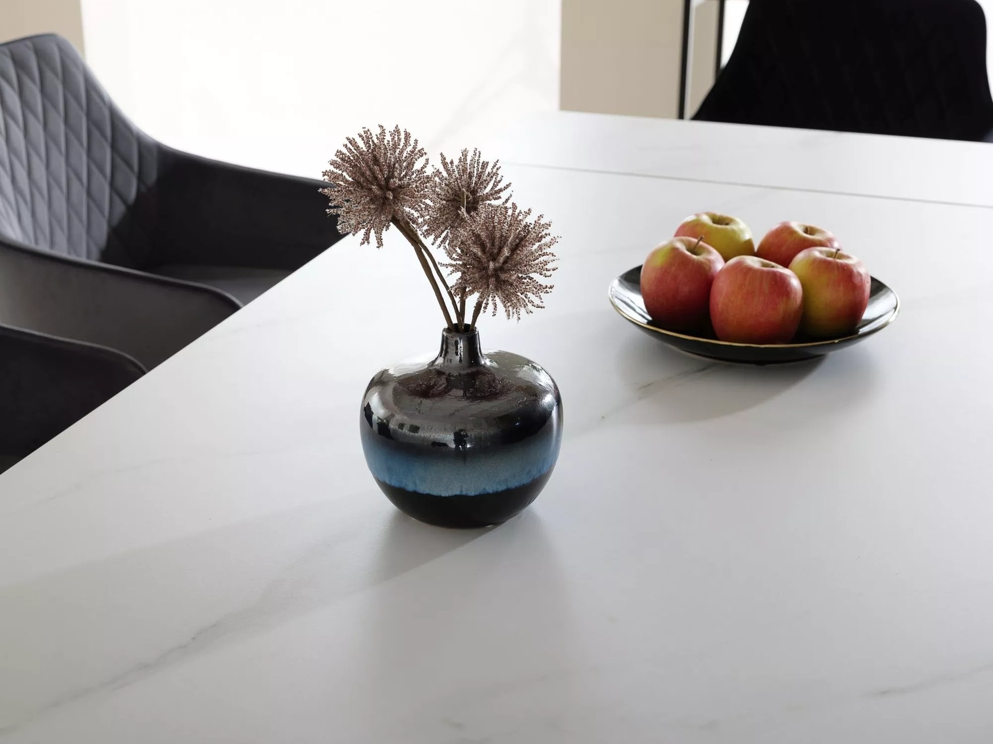 Table Detroit 925