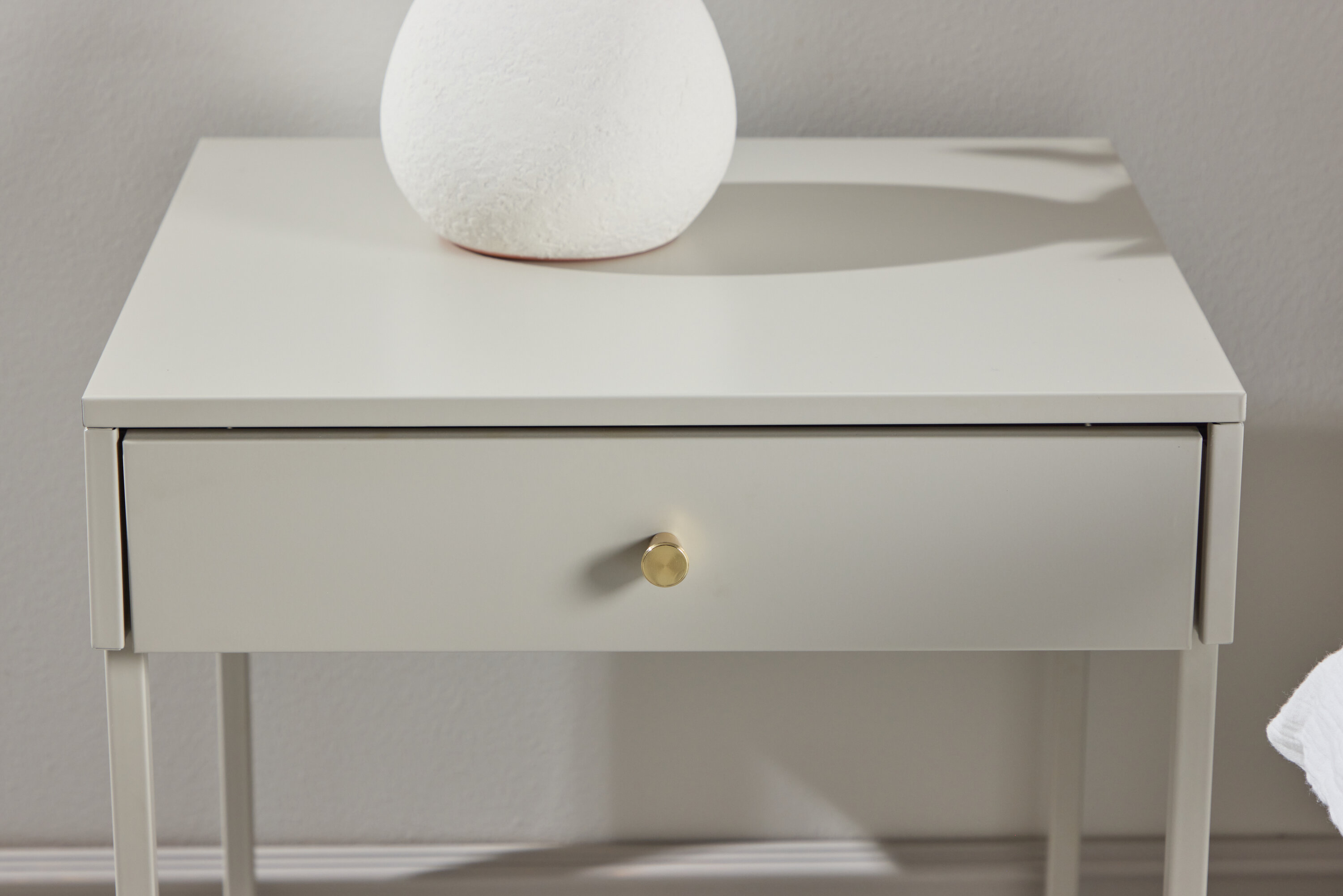 Table de chevet Evasevu 106