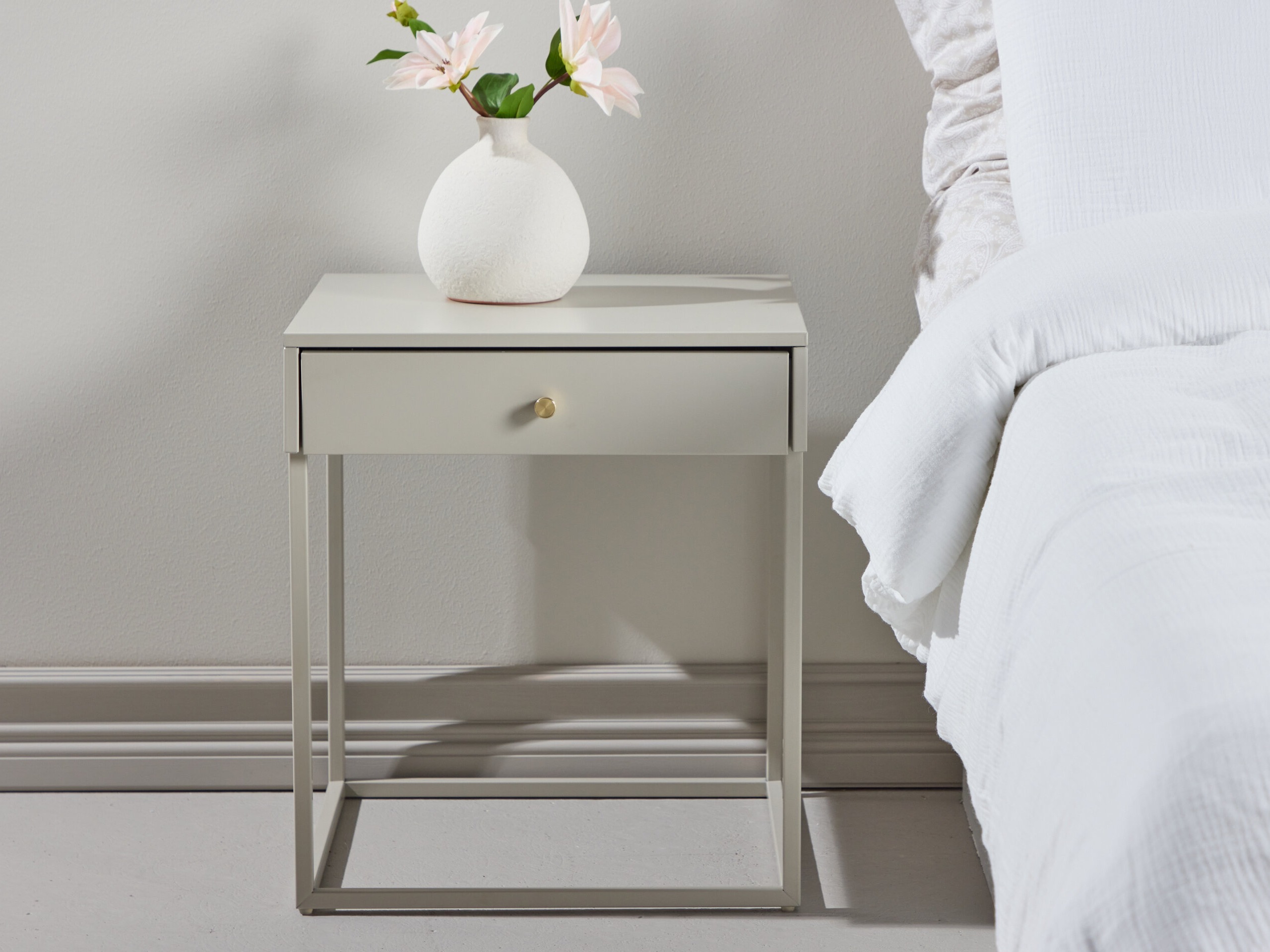 Table de chevet Evasevu 106