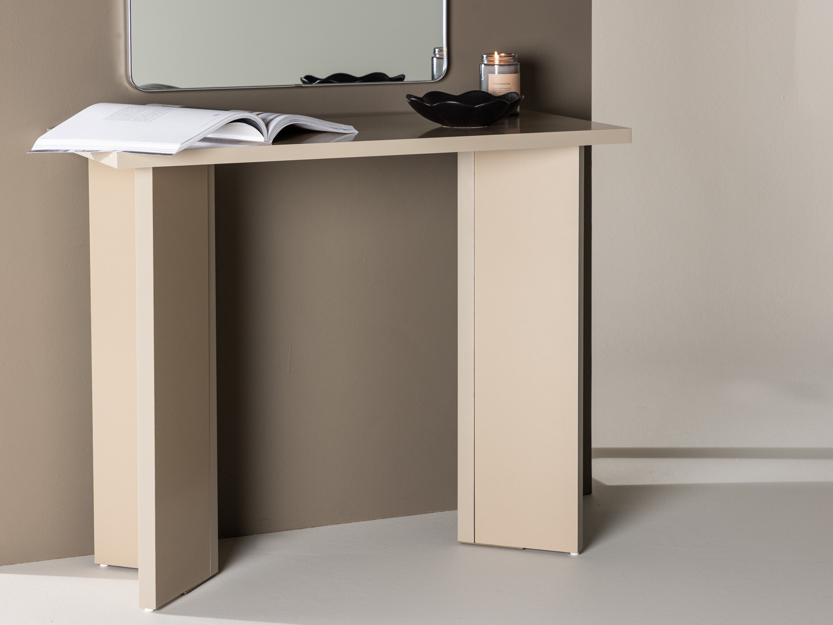 Console Dallas 5130