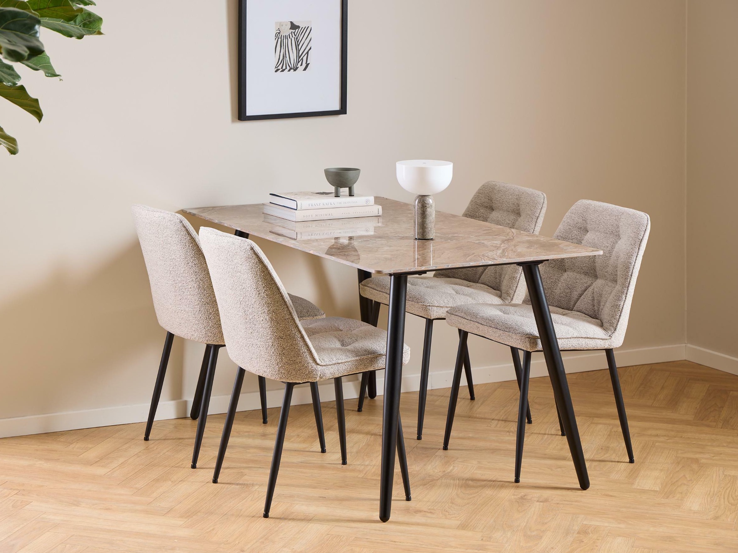 Table Norsica 588 (Marbre marron)