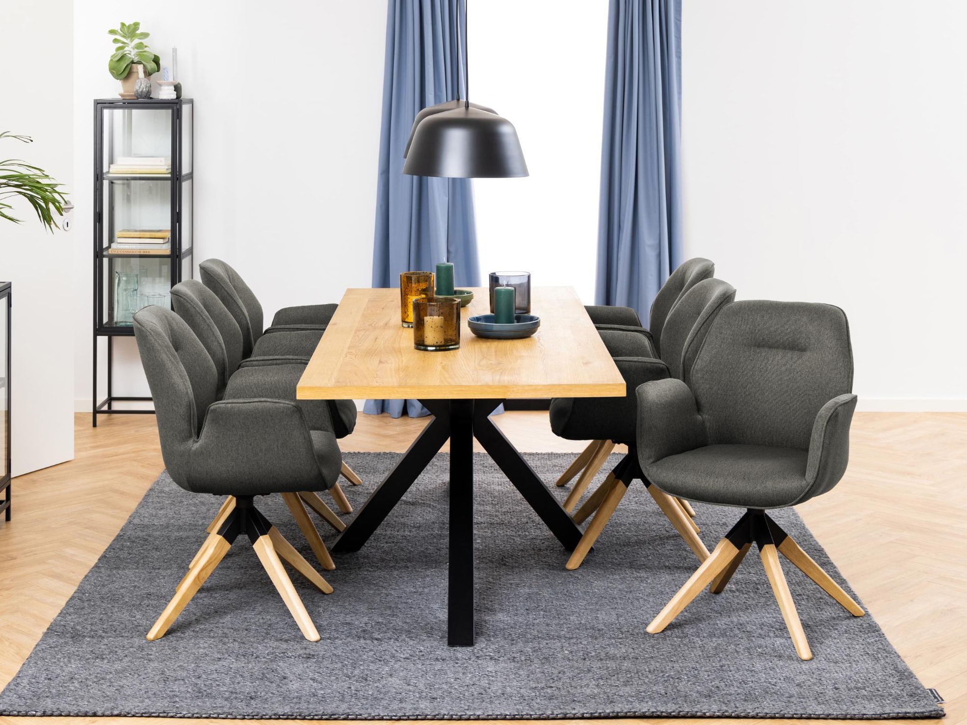Chaise Norsica 391 (Gris foncé + Clair bois)