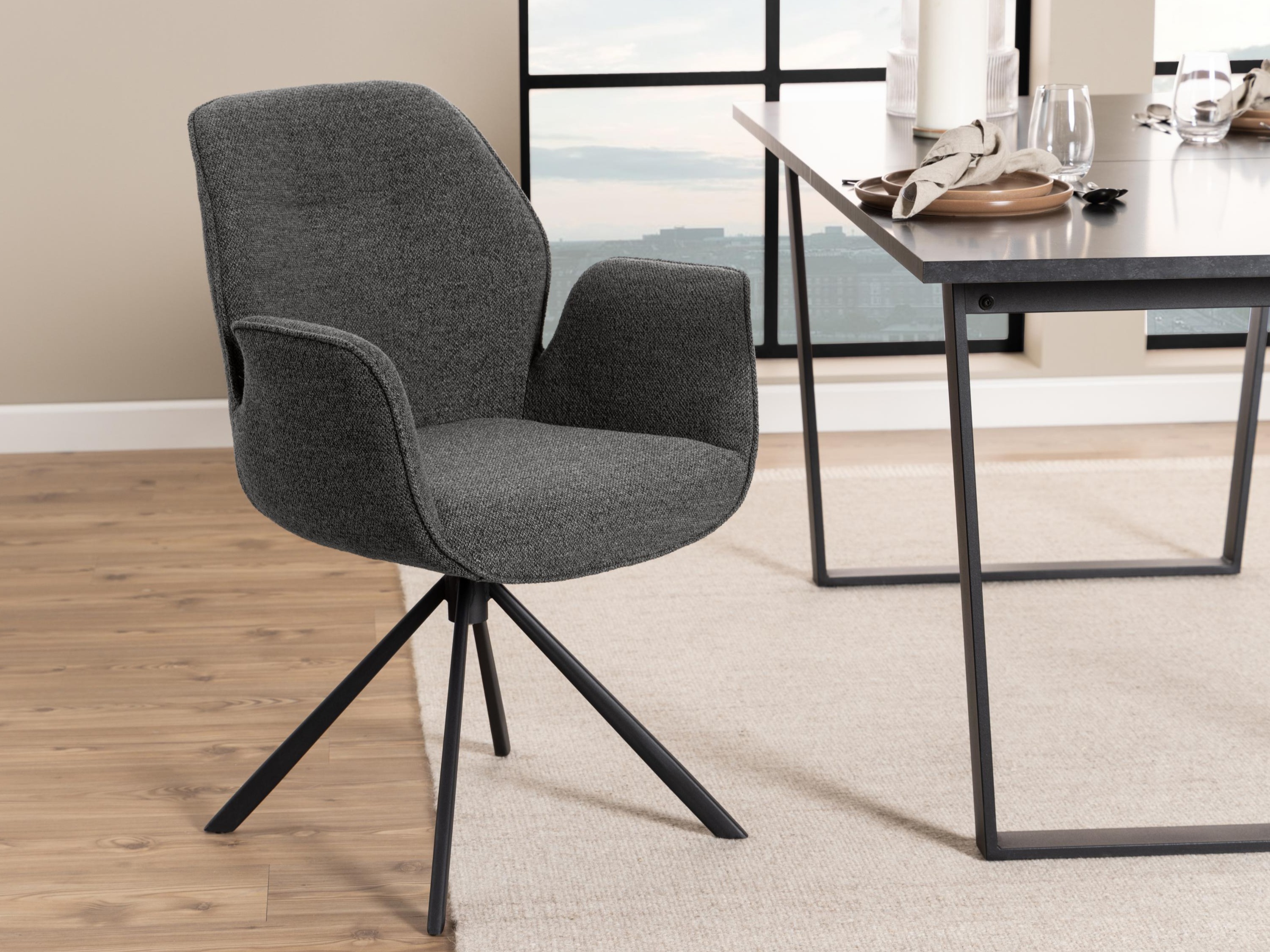 Chaise Norsica 696 (Anthracite + Noir)