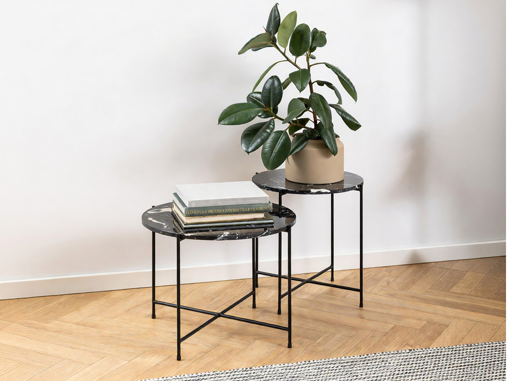 Table d'appoint Norsica 609 (Marbre noir + Noir)
