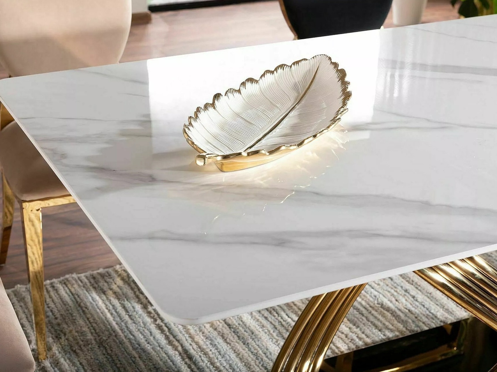 Table Detroit 973