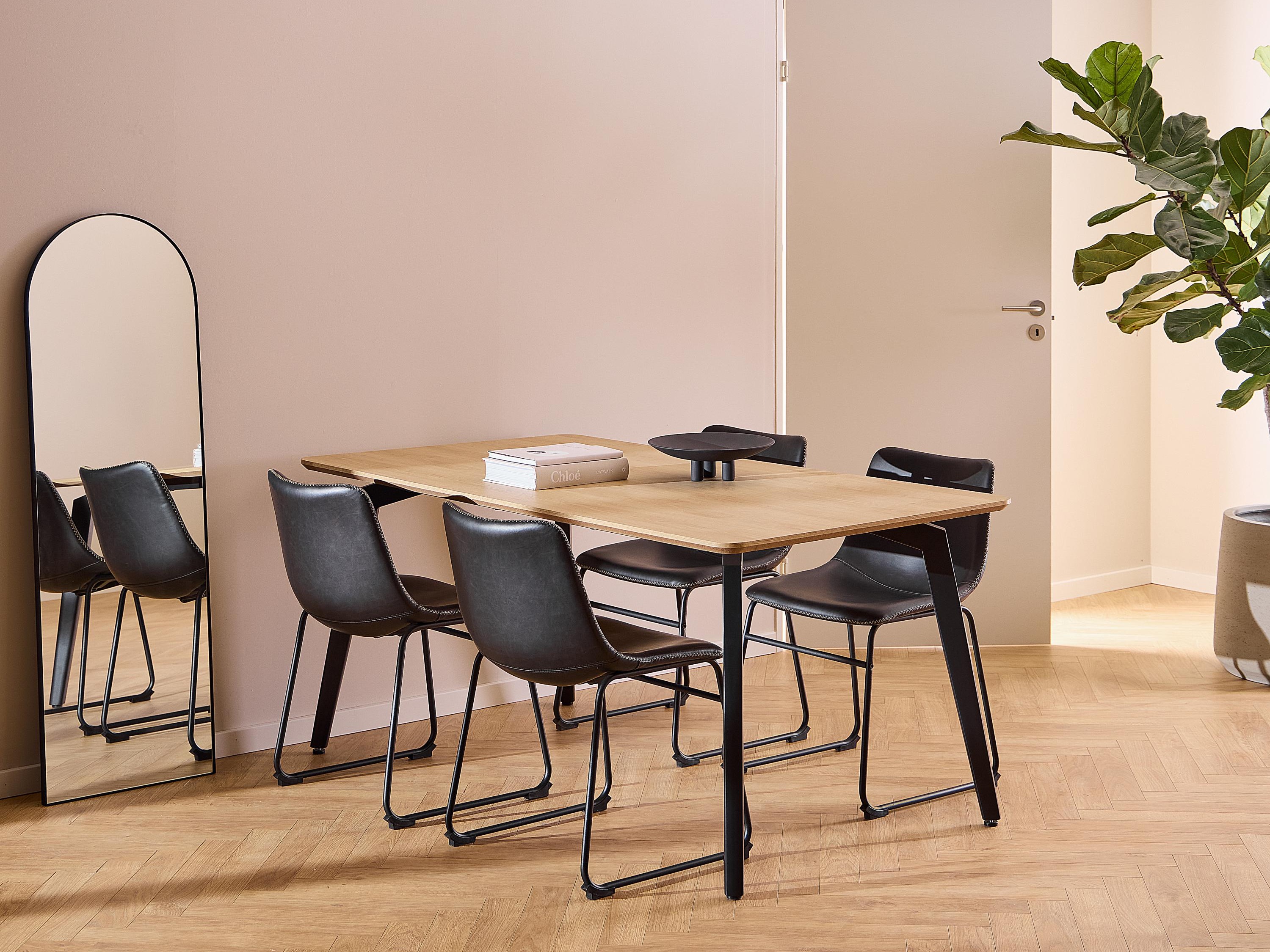 Chaise Norsica 462 (Noir)