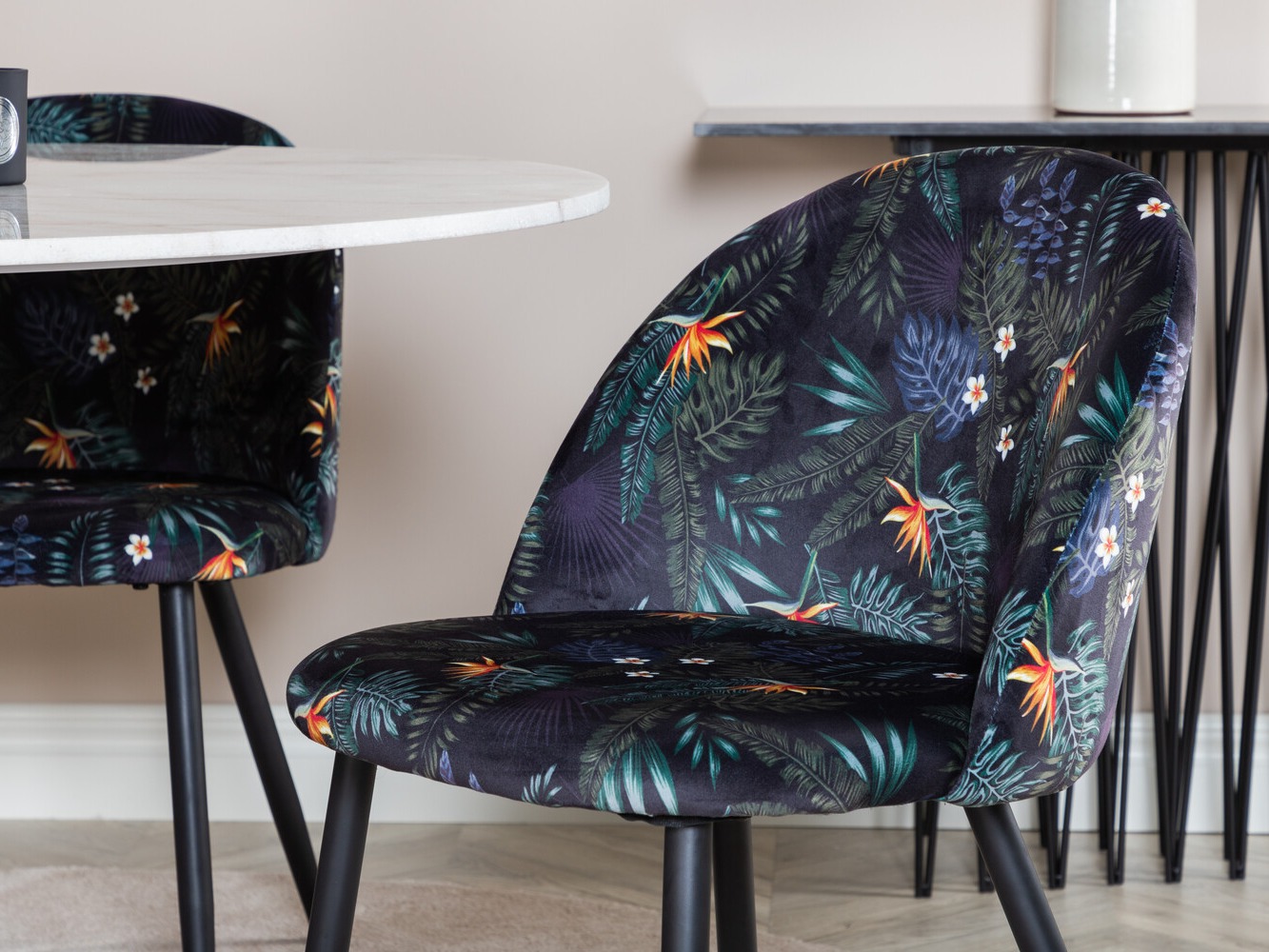 Salle à manger complète Dallas 2572 (Noir + Motif floral)